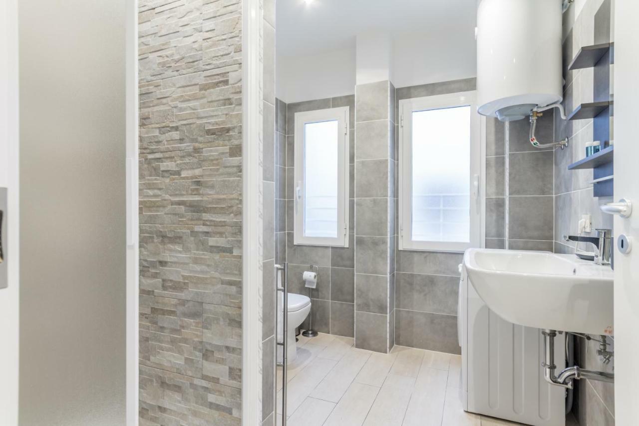 Gasthof Marconi 94 - Apartment&private *